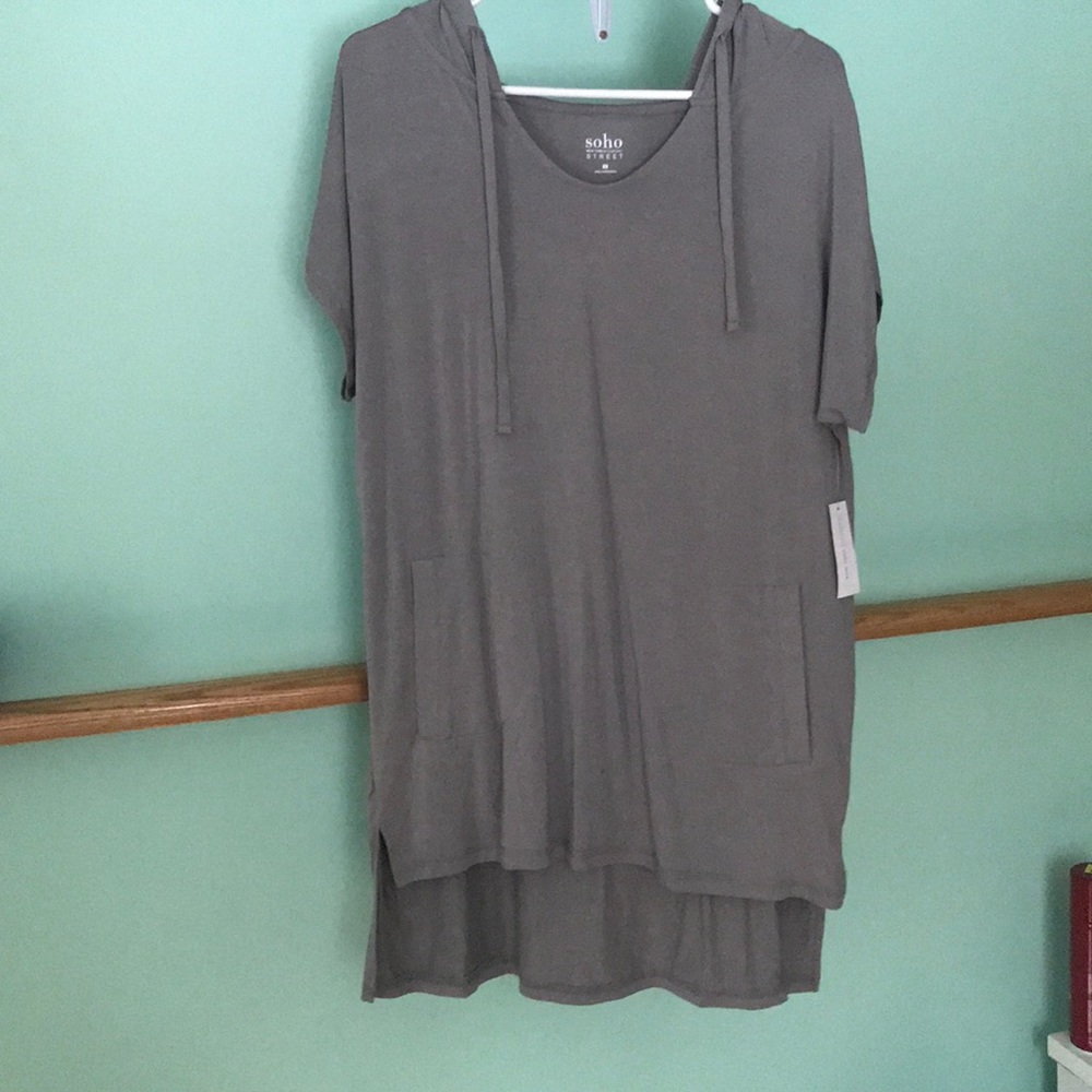 Hooded shirt